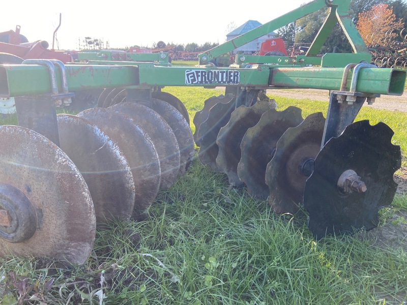 Tillage - Discs  Frontier DH180 Disc - 5' Photo